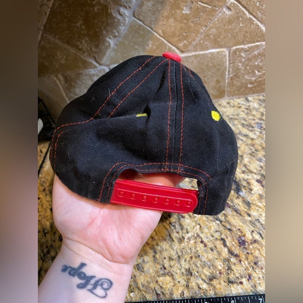 Mickey hat - Picture 3 of 4